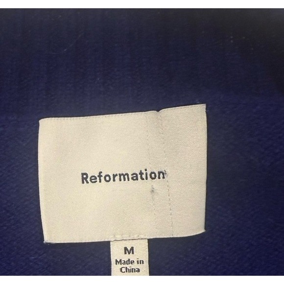 Reformation Dulce Thick Cashmere V Neck Long Sleeve Sweater Women's Medium EUC - Picture 6 of 7